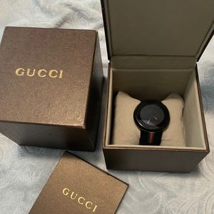 Gucci I-watch mens Digital Watch